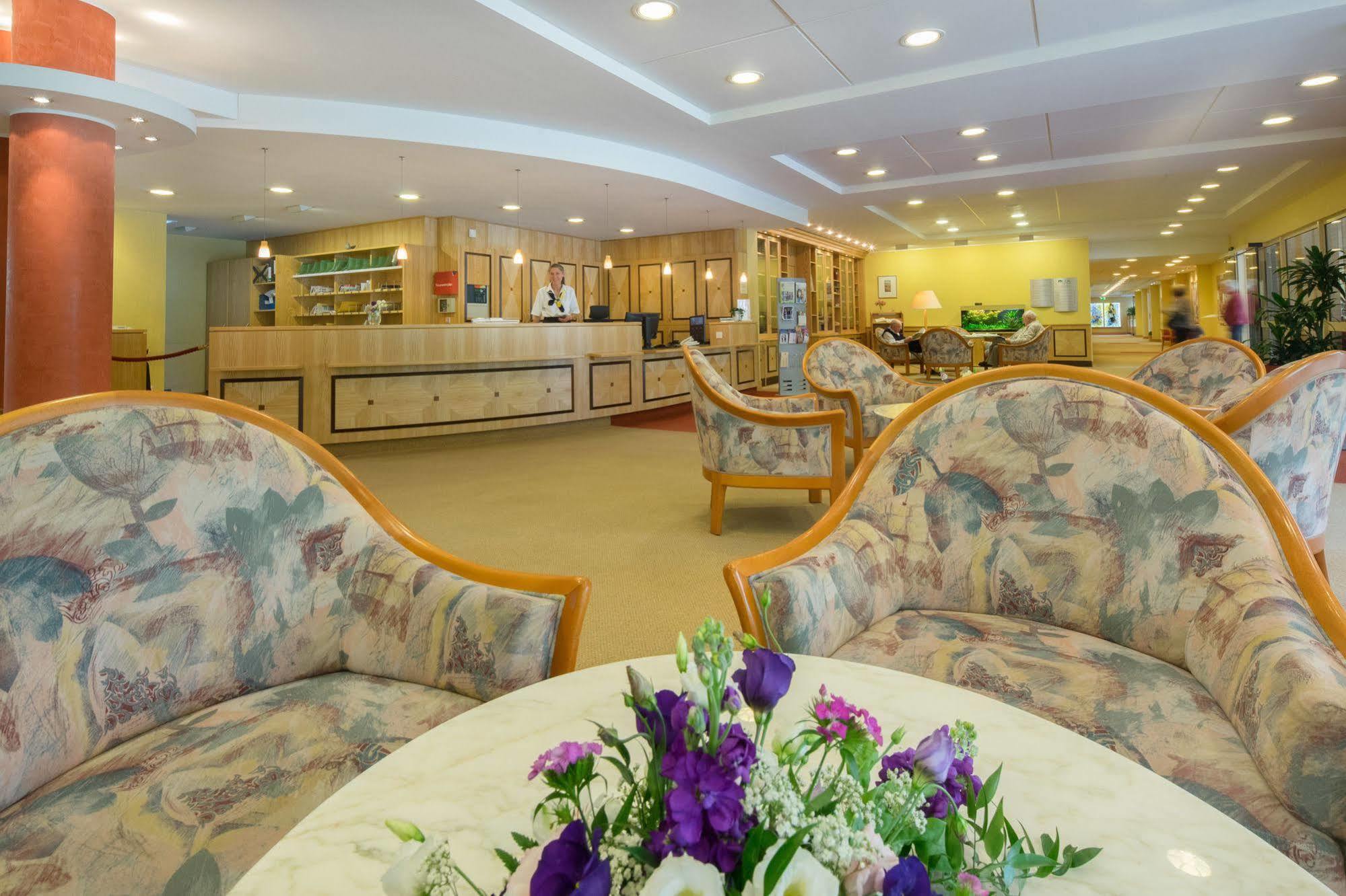 Gda Hotel Neustadt an der Weinstraße Buitenkant foto